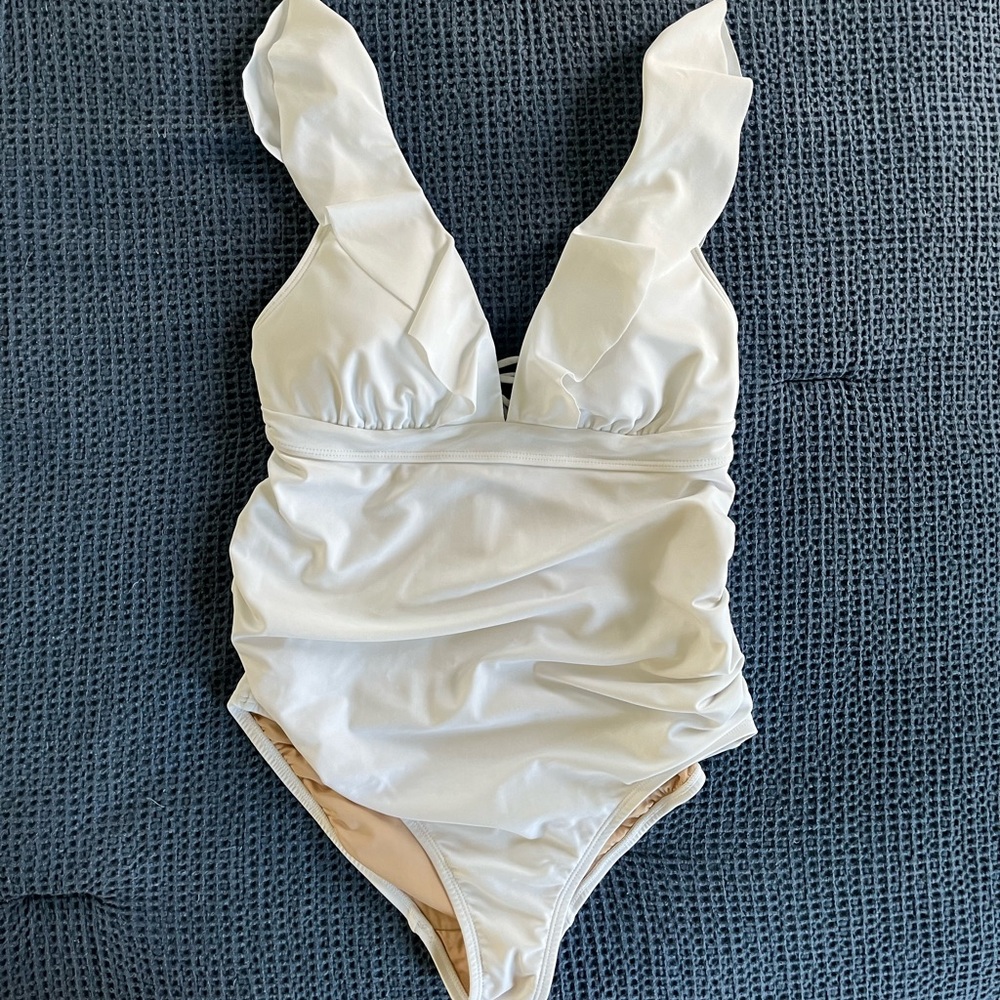 A Pea in the Pod {Ruffled} Maternity One Piece Swimsuit